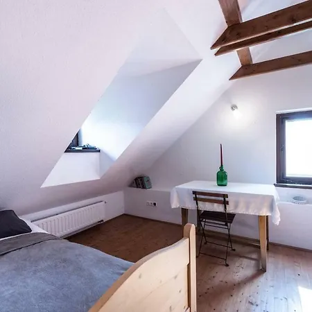 Extra Large House With Big Garden, Sauna Feriehus